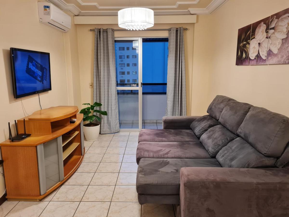 Apartamento 2 Quartos Central Diferenciado Daire Balneario Camboriu Dış mekan fotoğraf