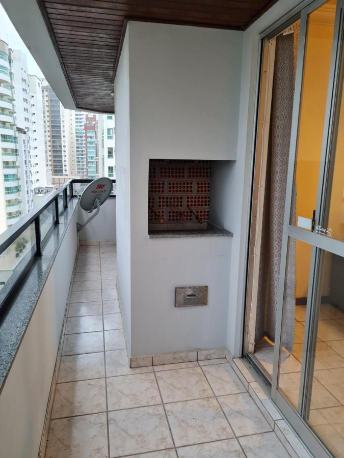 Apartamento 2 Quartos Central Diferenciado Daire Balneario Camboriu Dış mekan fotoğraf
